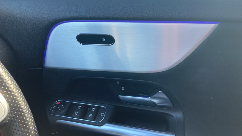 Mercedes-Benz Eqa 300 4M 168kW AMG Line Premium 66.5kWh 5dr Auto Electric Hatchback